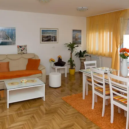 玛丽嘉公寓 扎达尔